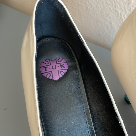 Tuk peacock cream and teal colored heels Sz 11 - Picture 3 of 9